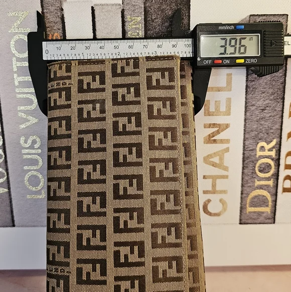 👜Fendi Zucchino Canvas & Leather Vintage Wallet in Continental Brown & Beige - Picture 12 of 15